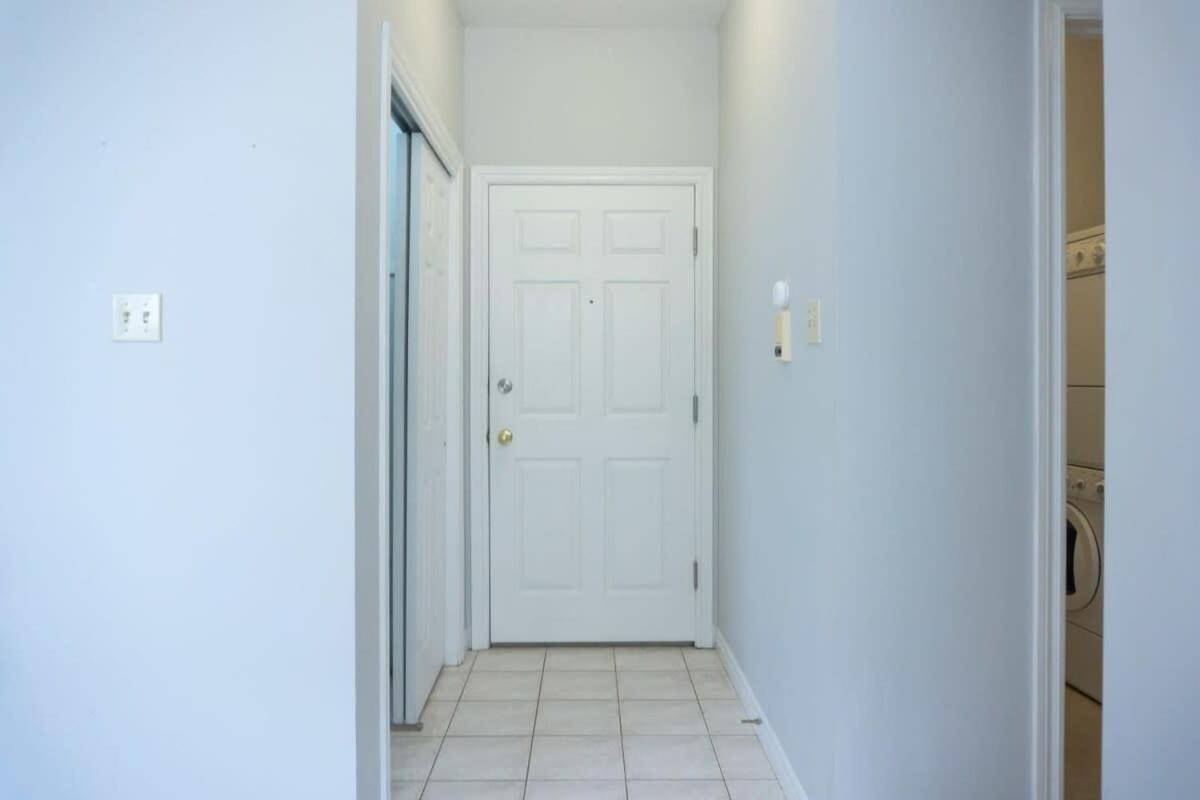 New Large Luxurious 2Br Condo In The Heart Of Uptown Coffee, Wifi Saint John Exterior foto